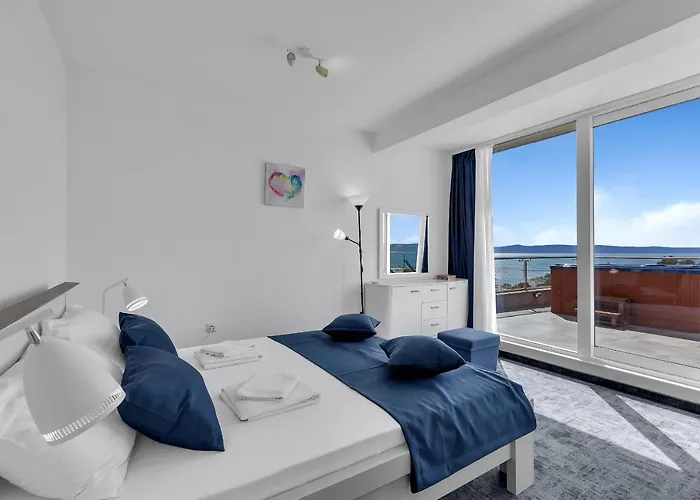 Apartments Lujnovic
