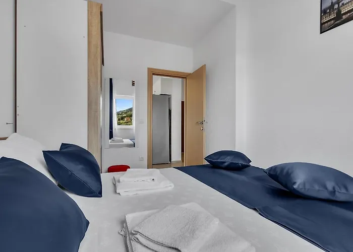 Apartments Lujnovic